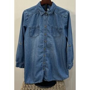 CHICO'S Women's Shirt Roll Tab Long Sleeve Casual Chambray Size 1 Pockets Blue